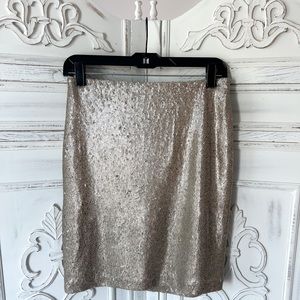 White House Black Market Gold Sequin Skirt